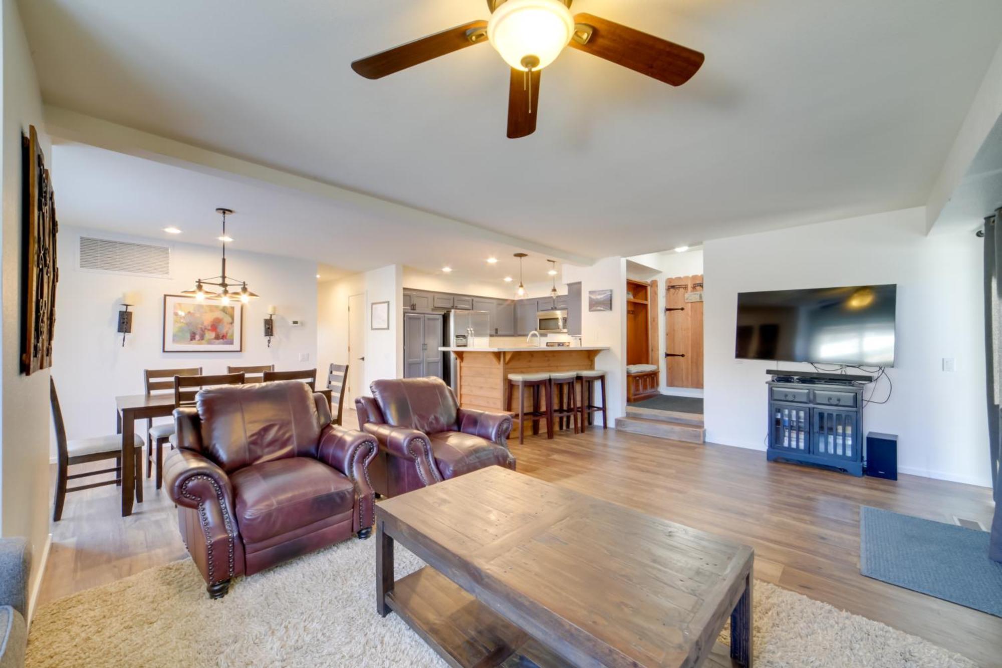 Snowcreek Resort Condo With Deck At Mammoth Mountain แมมมอธ เลกส์ ภายนอก รูปภาพ